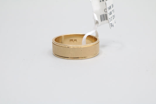 14k Yellow Gold Band Ring (Size 7 3/4)