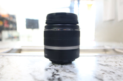 Canon EF-S Zoom Lens 18-55mm 1:3.5-5.6 IS Camera Lens
