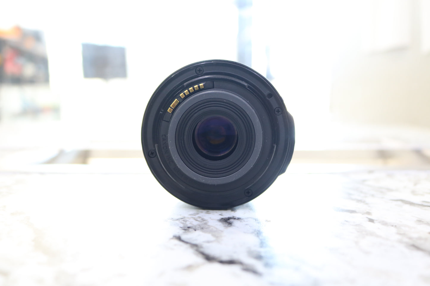 Canon EF-S Zoom Lens 18-55mm 1:3.5-5.6 IS Camera Lens