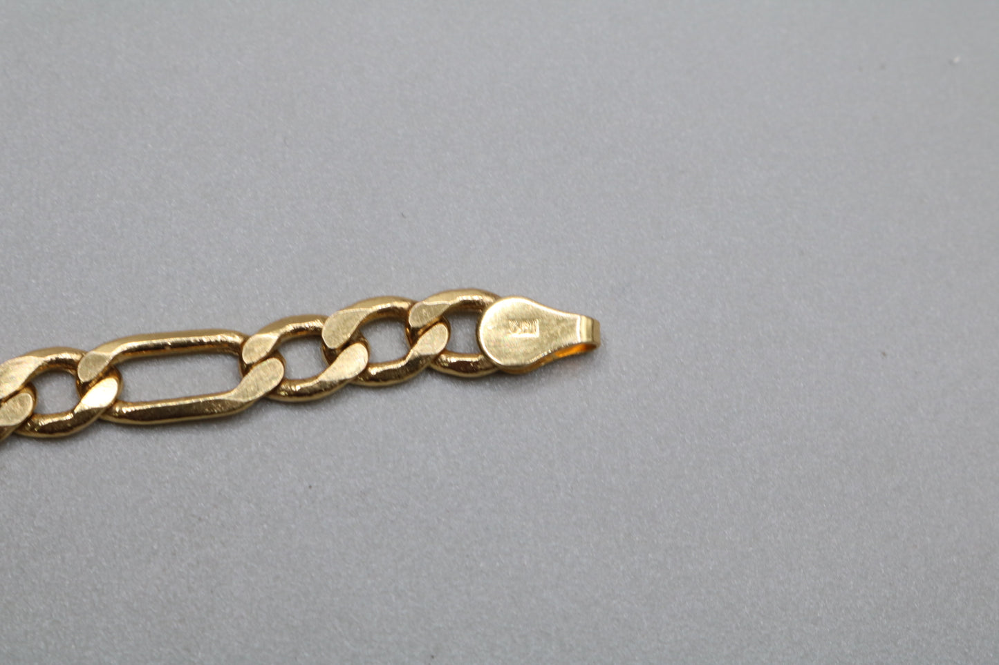14k Yellow Gold ID Figaro Bracelet (Length 7 1/2")