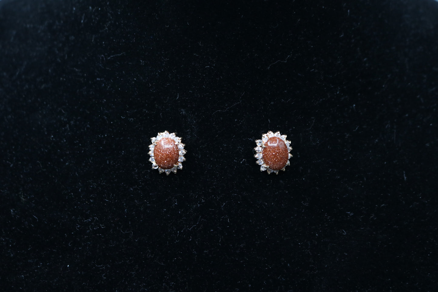 14k Yellow Gold Oval Brown Sunstone Earring
