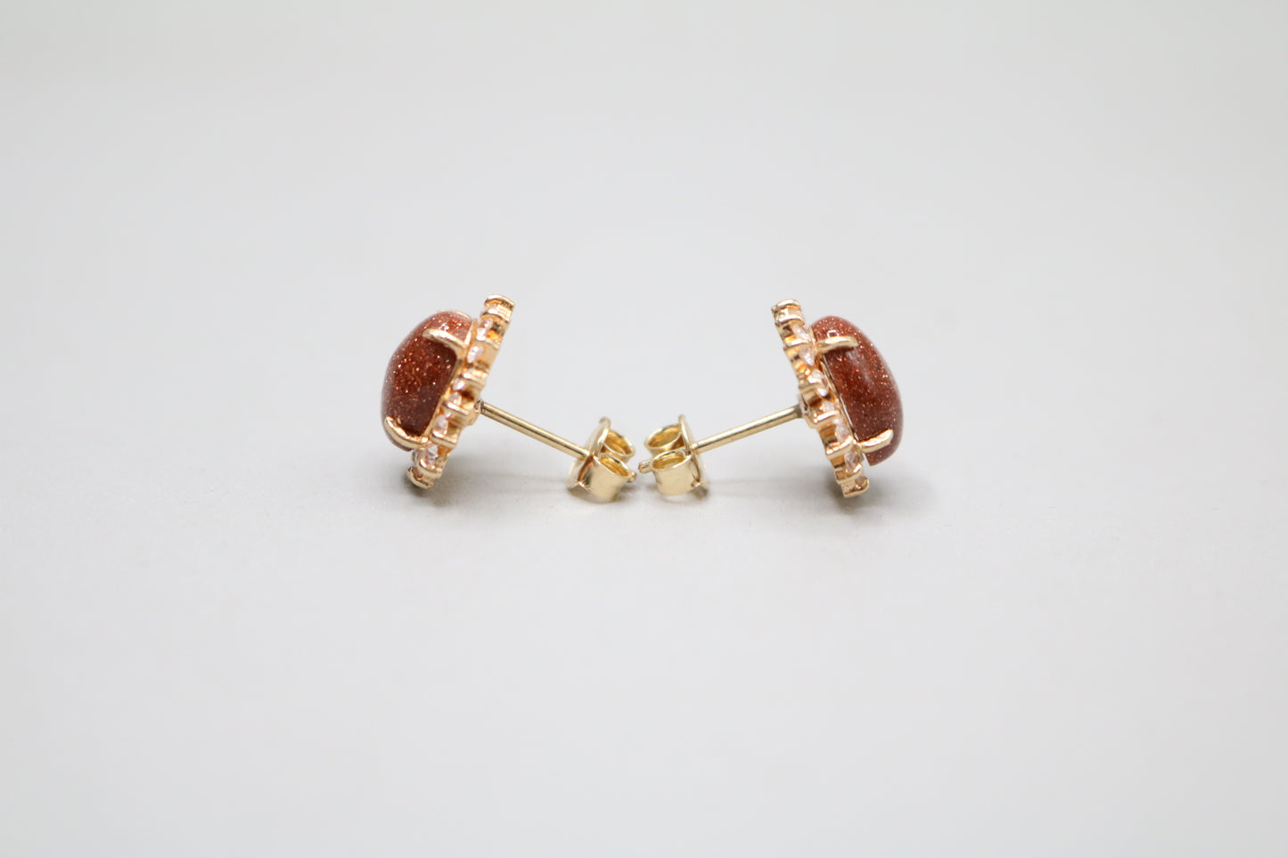 14k Yellow Gold Oval Brown Sunstone Earring