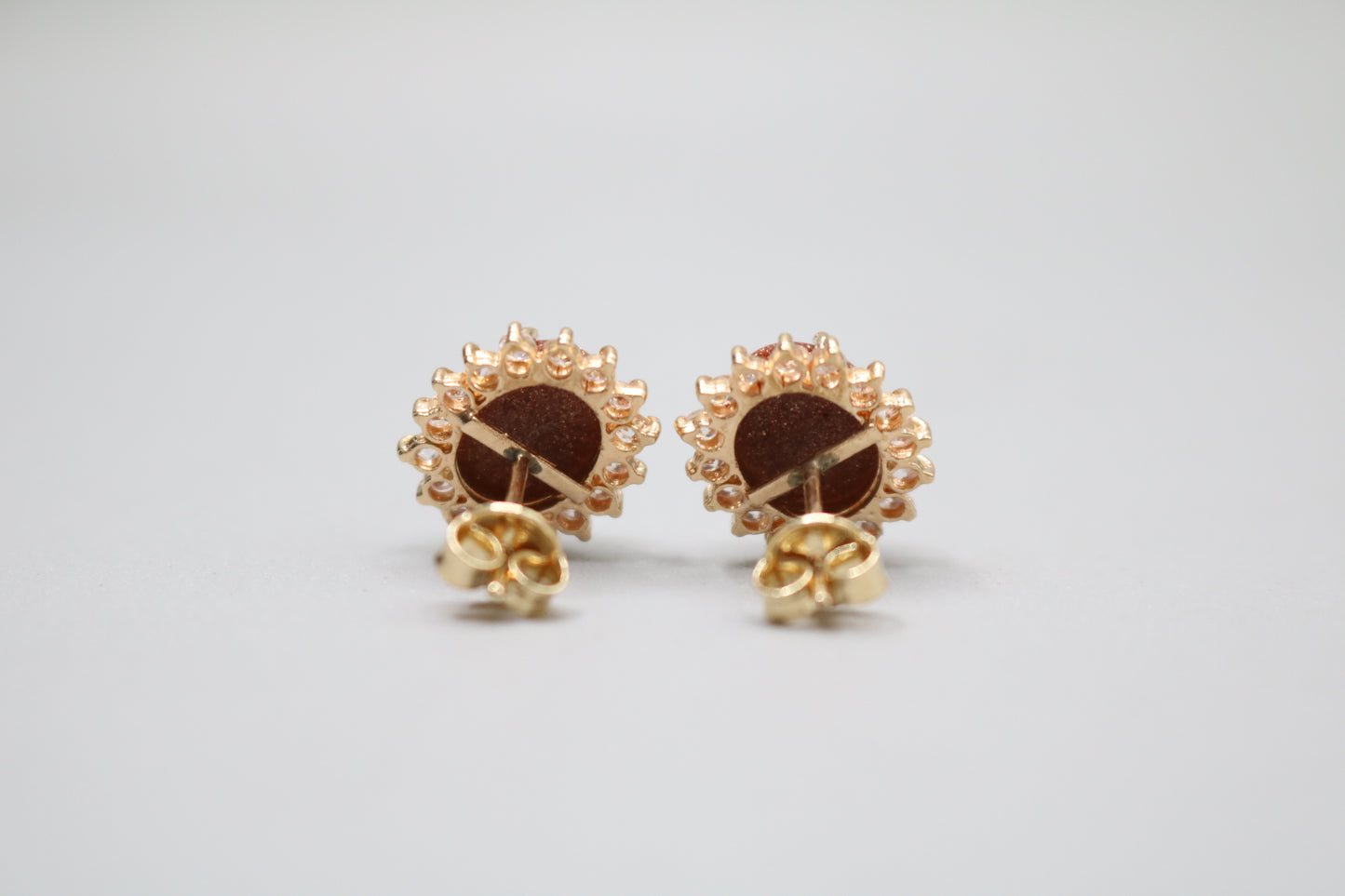 14k Yellow Gold Oval Brown Sunstone Earring