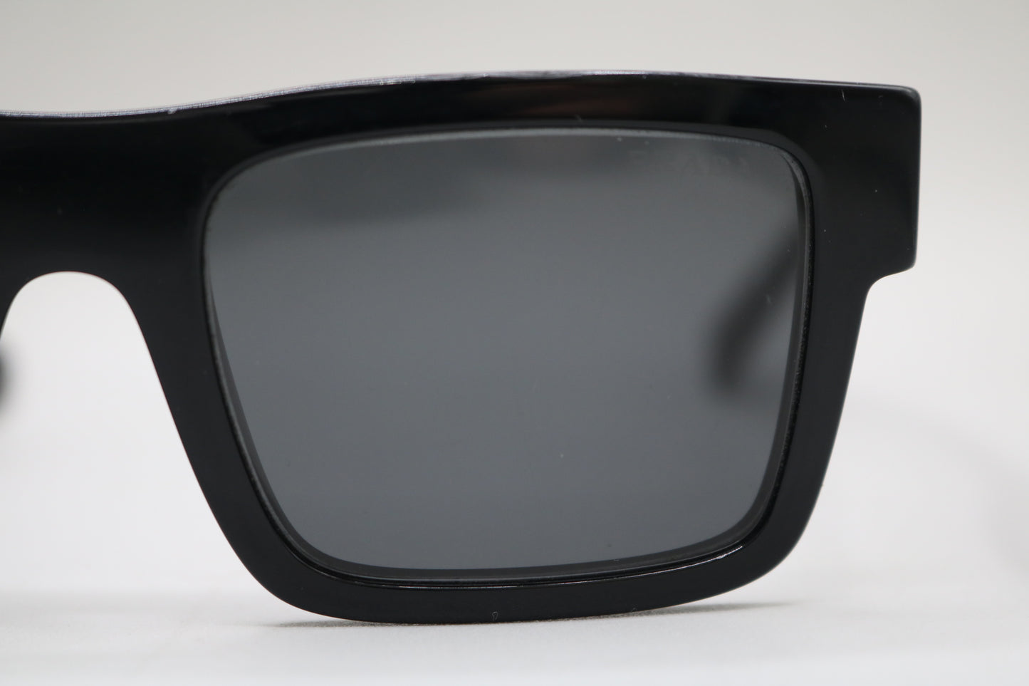 Prada SPR 19W Sunglasses 52mm