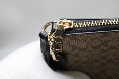 Coach Nolita 19 Mini In In Signature Canvas