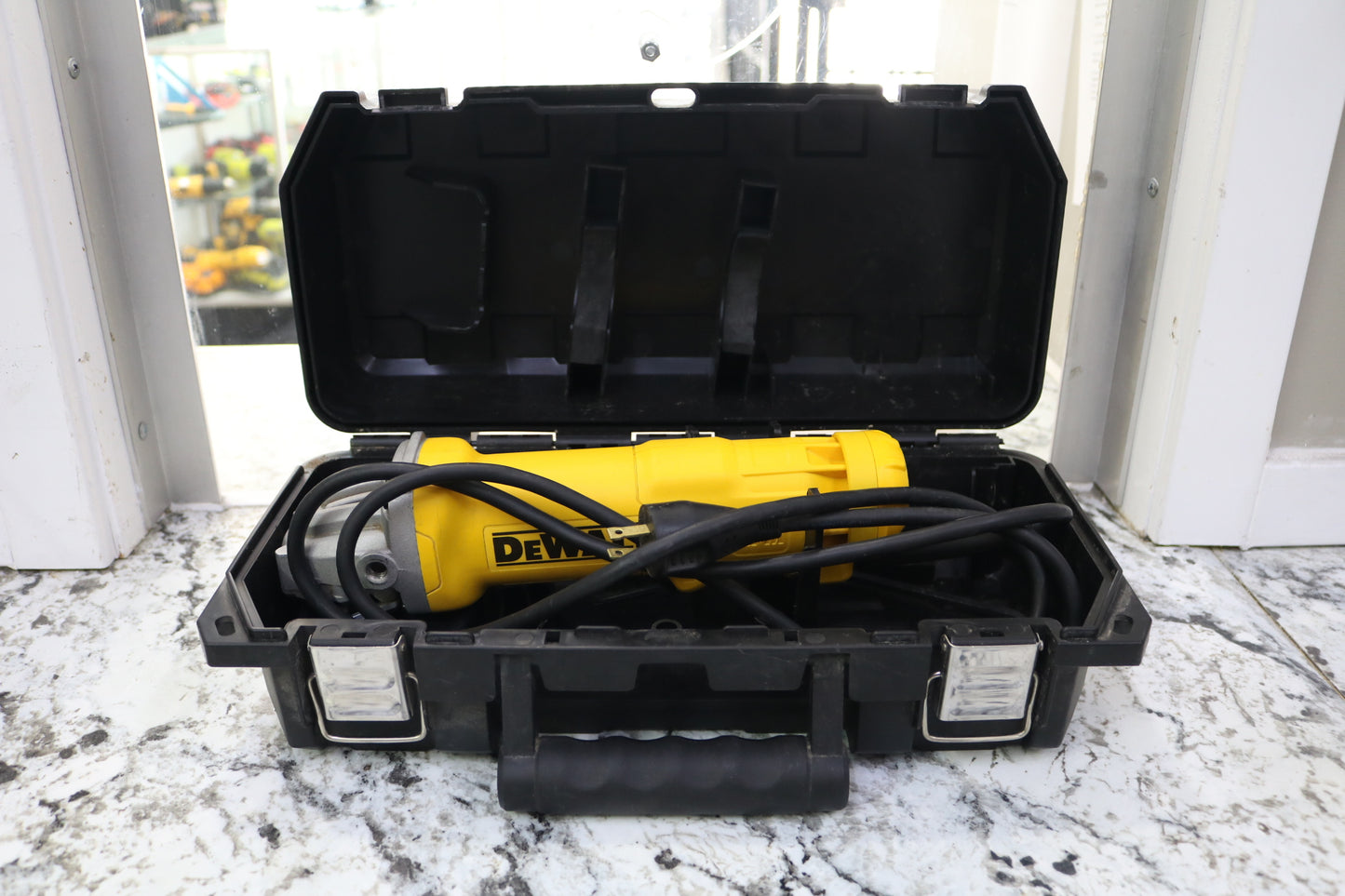 DeWalt DWE402N 120V 4-1/2" Corded Angle Grinder