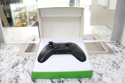 Xbox One Controller Black 1708