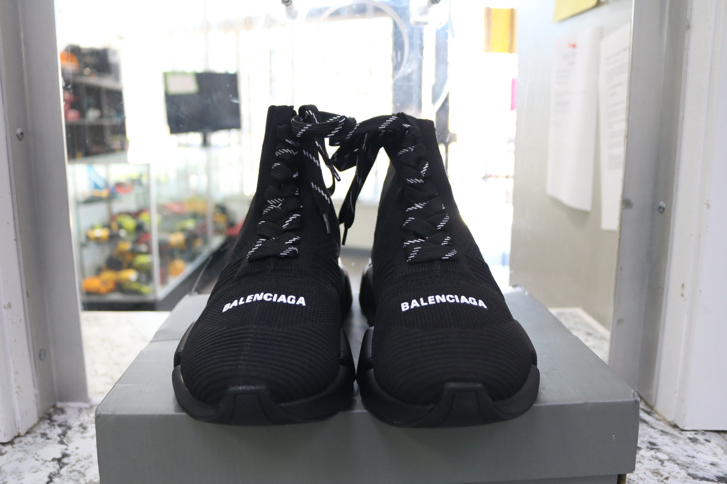 Balenciaga Men's Speed 2.0 Lace-up Knit Sneaker in Black (EUR 45)