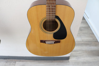 Yamaha F-310 Acoustic Guitar (No Shipping)