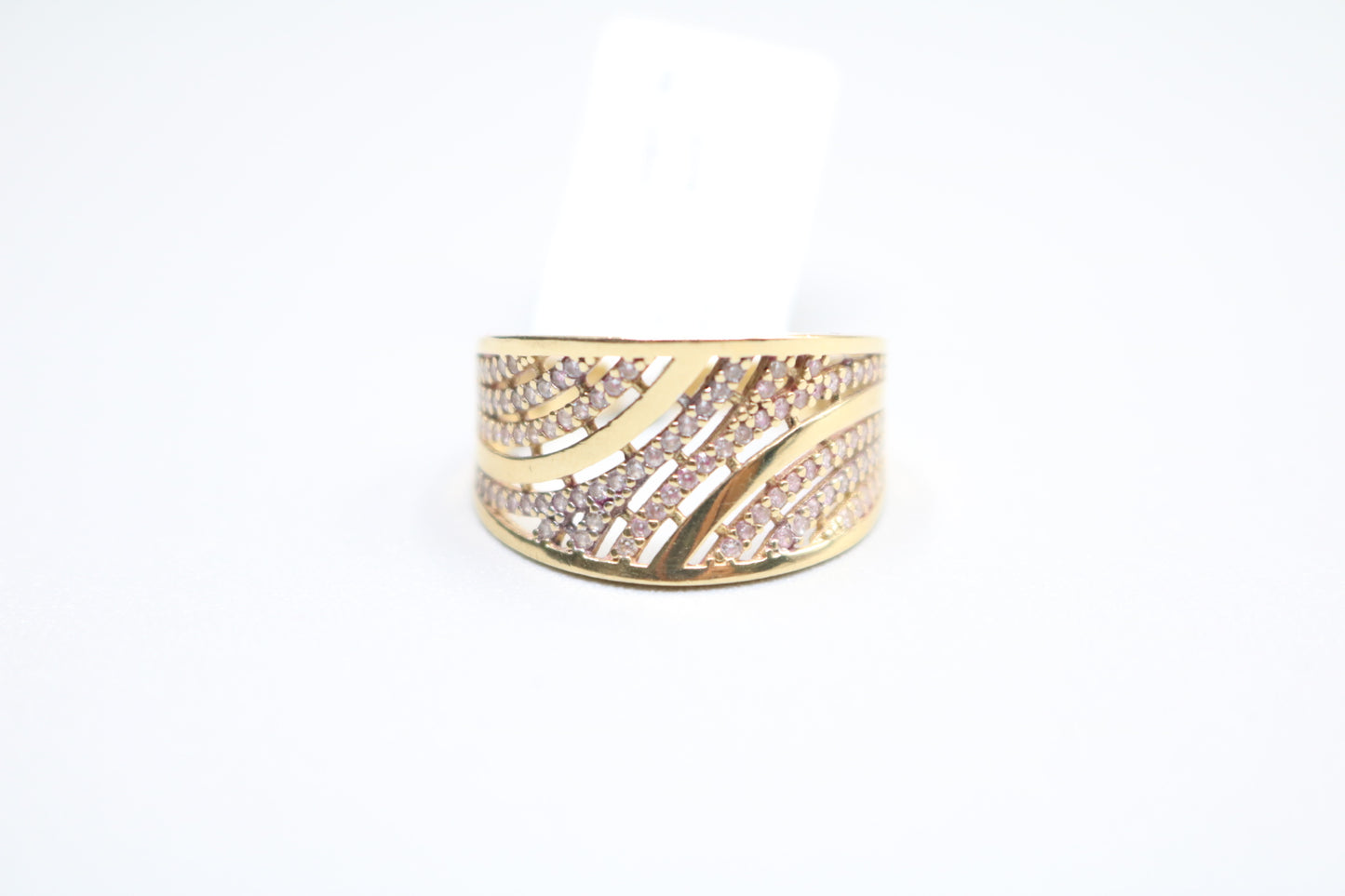 14k Yellow Gold Clear Stone Pave Wavy Ring (Size 7 3/4)