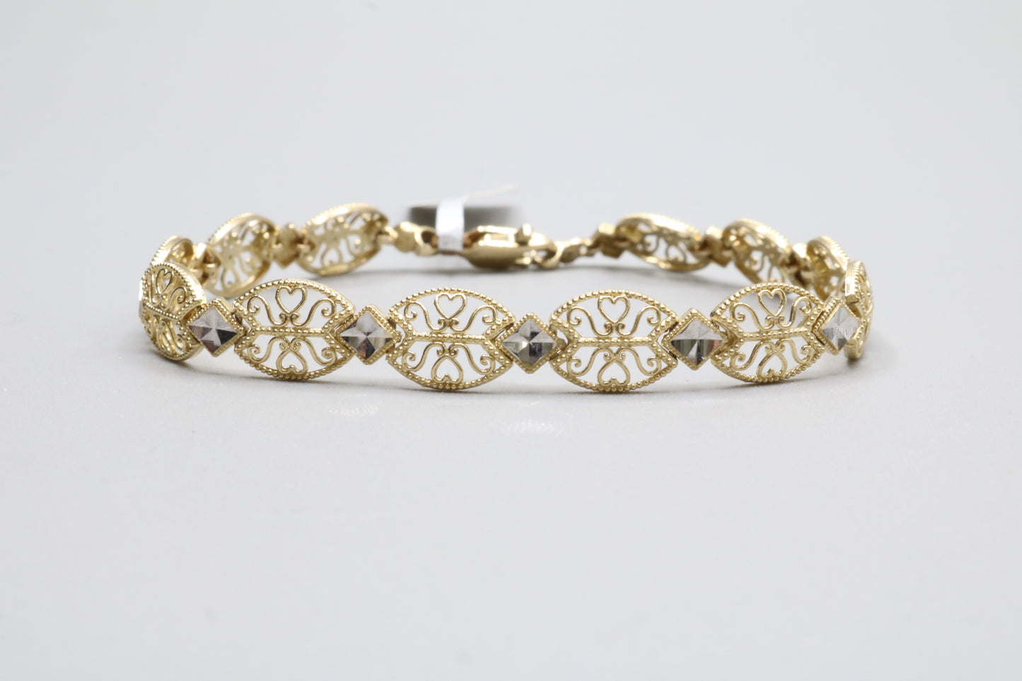 14K Two Tone Gold Ornate Bracelet (6 3/4 Inches)