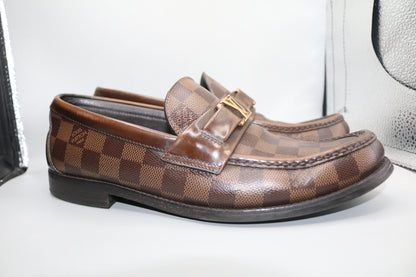 Louis Vuitton Men’s Damier Ebene Slip-On Loafers (Size 7)