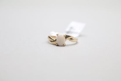 14K Yellow Gold Opal Bypass Ring (Size 6)
