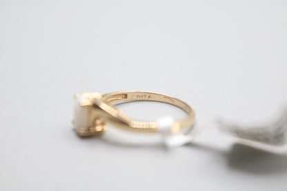 14K Yellow Gold Opal Bypass Ring (Size 6)