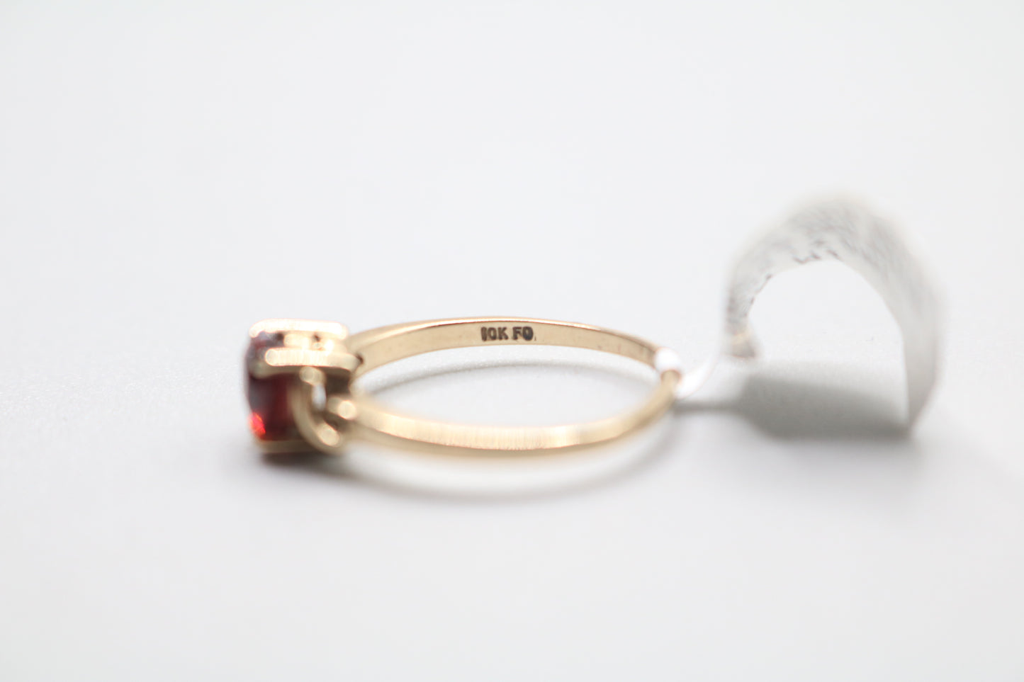10k Yellow Gold Fancy Heart Ring (Size 5 3/4)