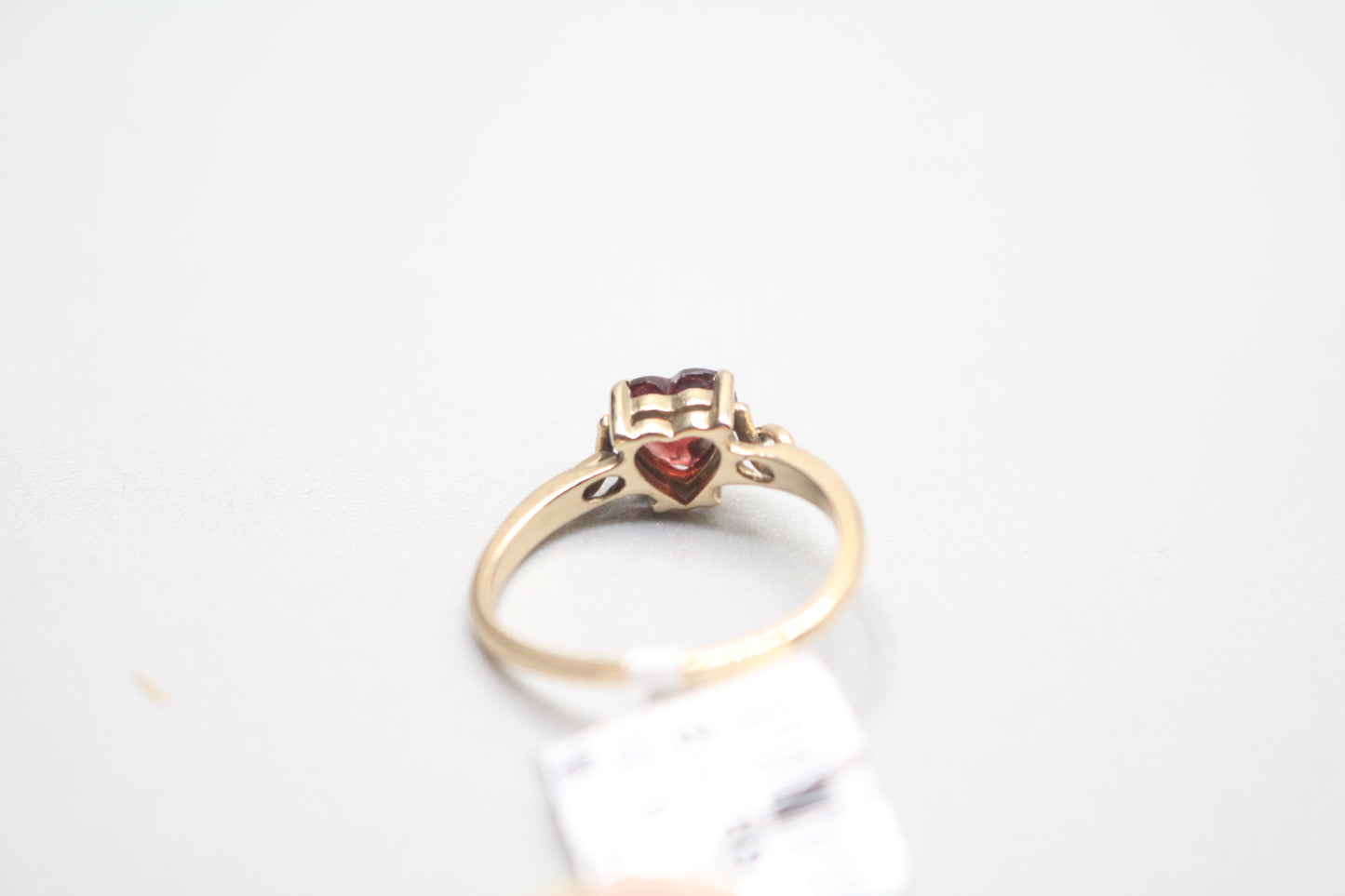 10k Yellow Gold Fancy Heart Ring (Size 5 3/4)
