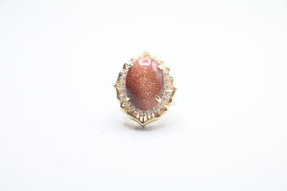 14k Yellow Gold Oval Cocktail Ring (size 7 1/2)