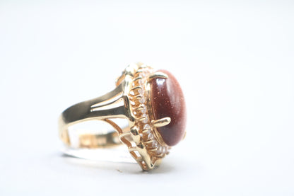 14k Yellow Gold Oval Cocktail Ring (size 7 1/2)