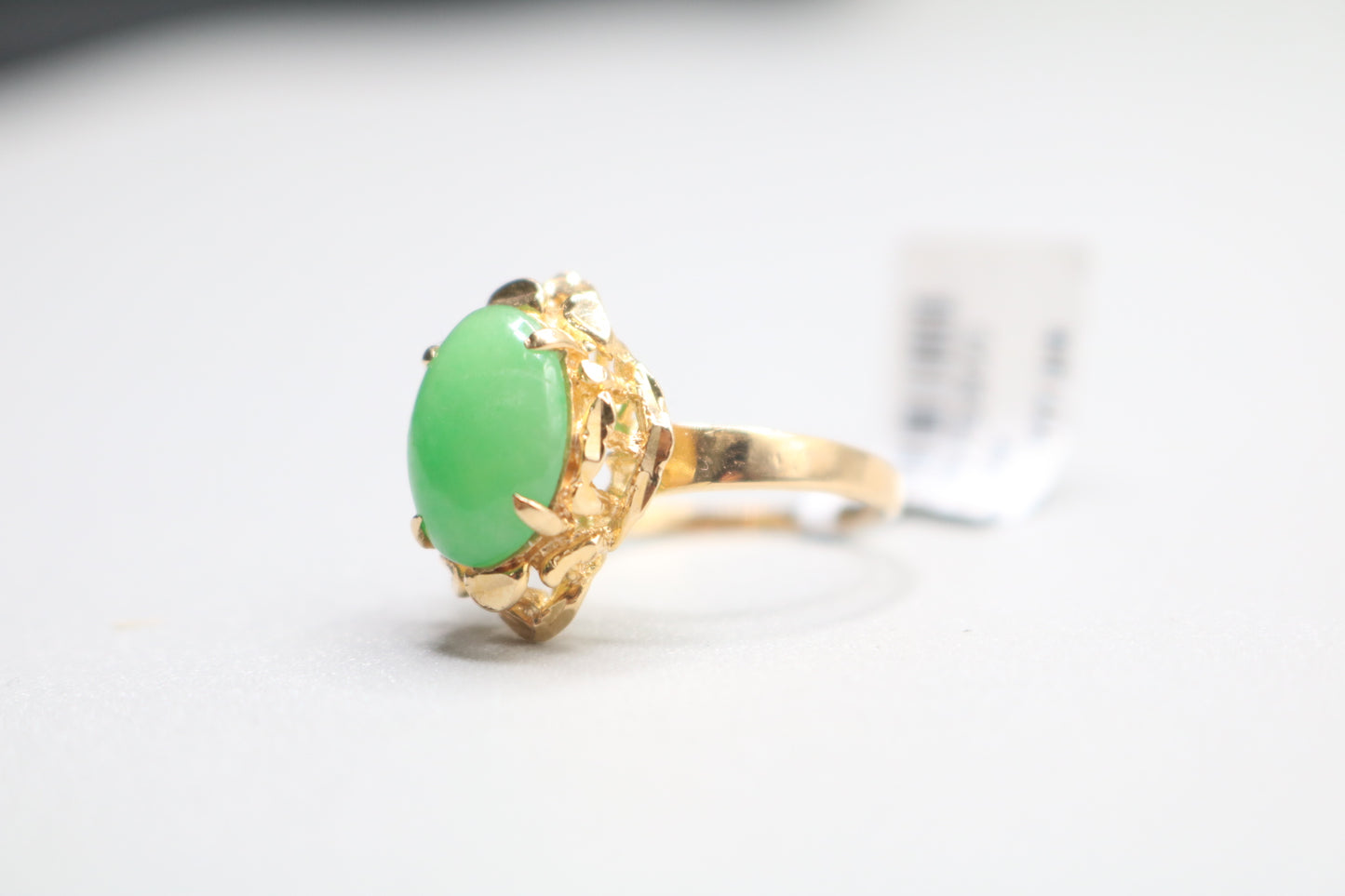 18k Yellow Gold Jade Cocktail Ring (Size 7)