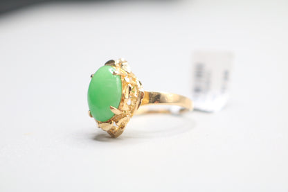 18k Yellow Gold Jade Cocktail Ring (Size 7)