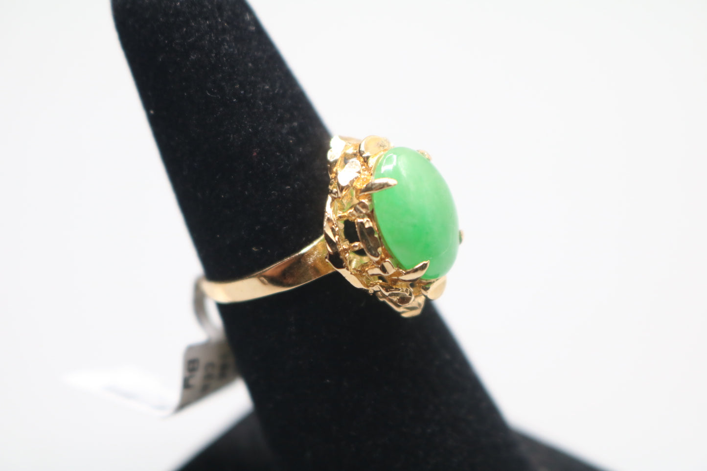 18k Yellow Gold Jade Cocktail Ring (Size 7)
