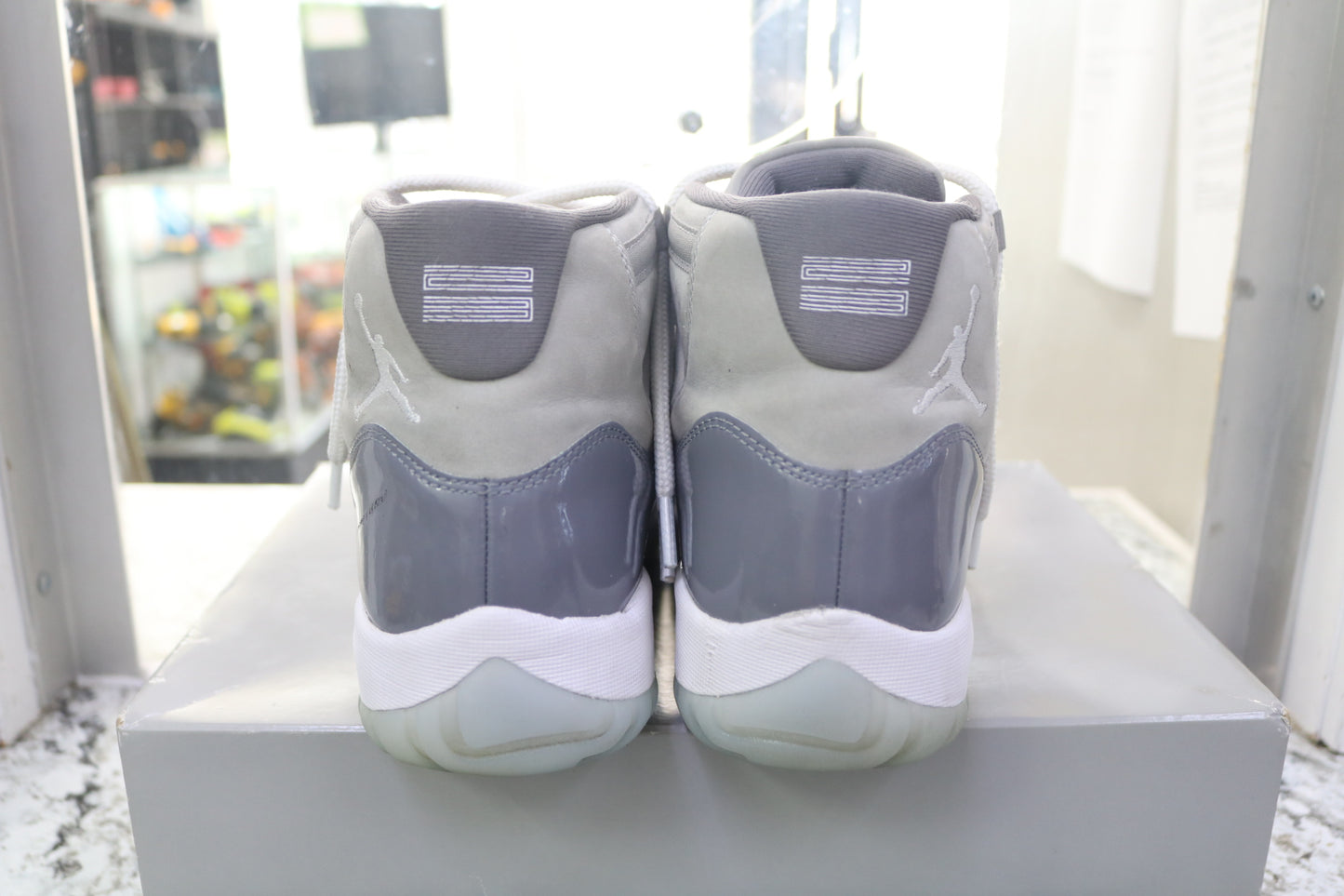 Air Jordan 11 Retro Cool Grey 2021 Release (Size 9 Men)