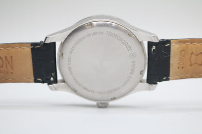 Victorinox Swiss Army Model 241475 Black Dial Watch