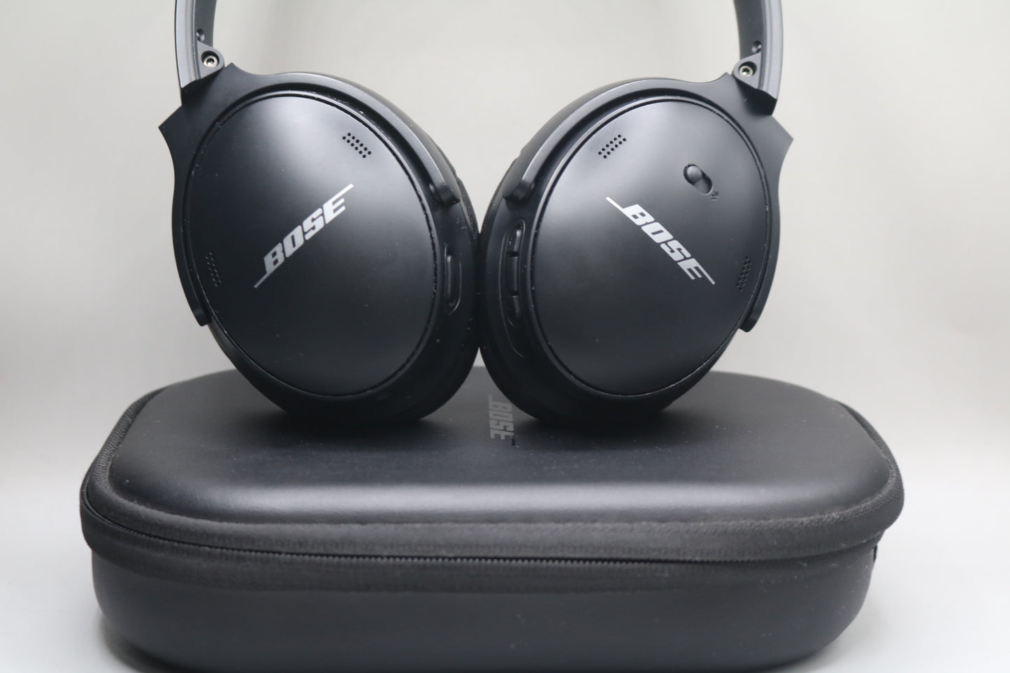 Bose 437310 QuietComfort 45 (QC45) Noise Canceling Bluetooth Black Headphones