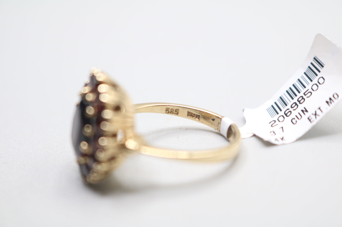 14K Yellow Gold Floral Cocktail Ring (Size 7 1/2)