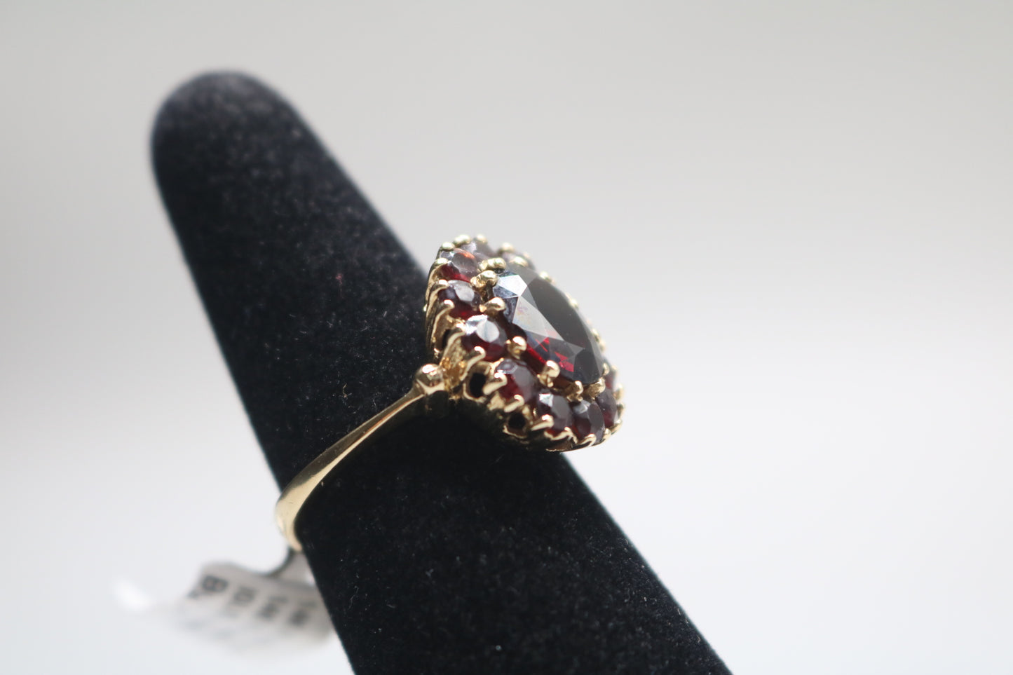 14K Yellow Gold Floral Cocktail Ring (Size 7 1/2)
