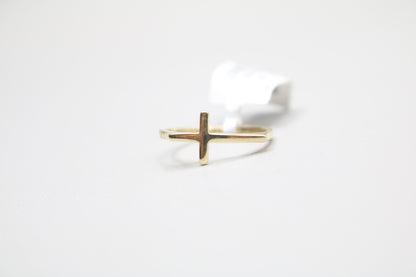 14k Yellow Gold Cross Band Ring (Size 6 1/2)