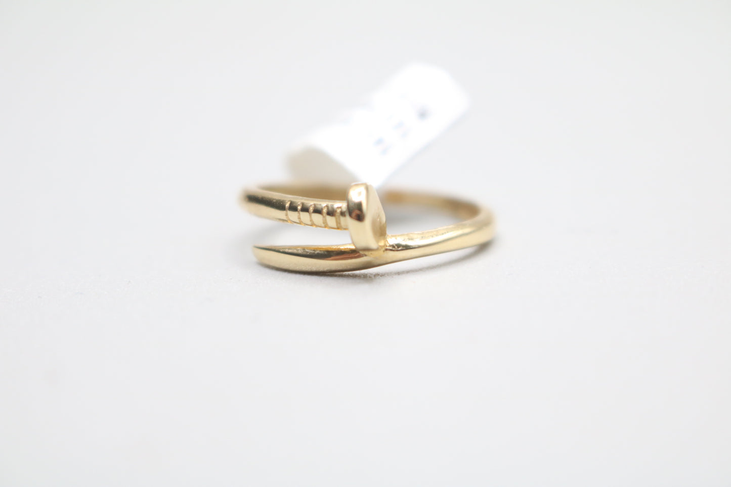 14k Yellow Gold Curved Nail Ring (Size 9)