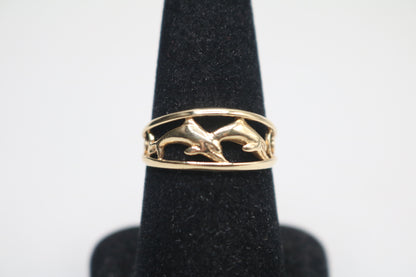 10k Yellow Gold Fancy Dolphin Ring (Size 8 1/2)