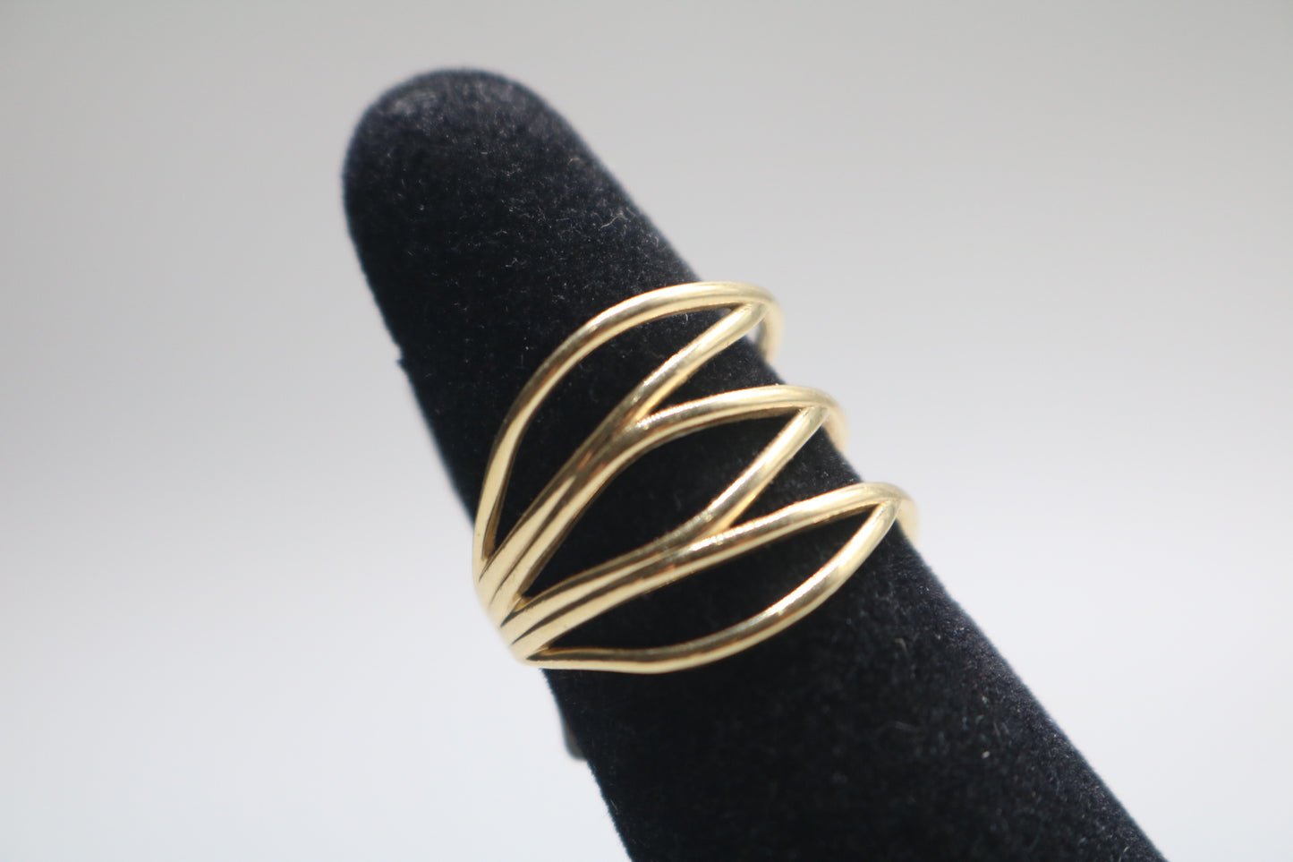 14k Yellow Gold Triple Infinity Ring (Size 6)