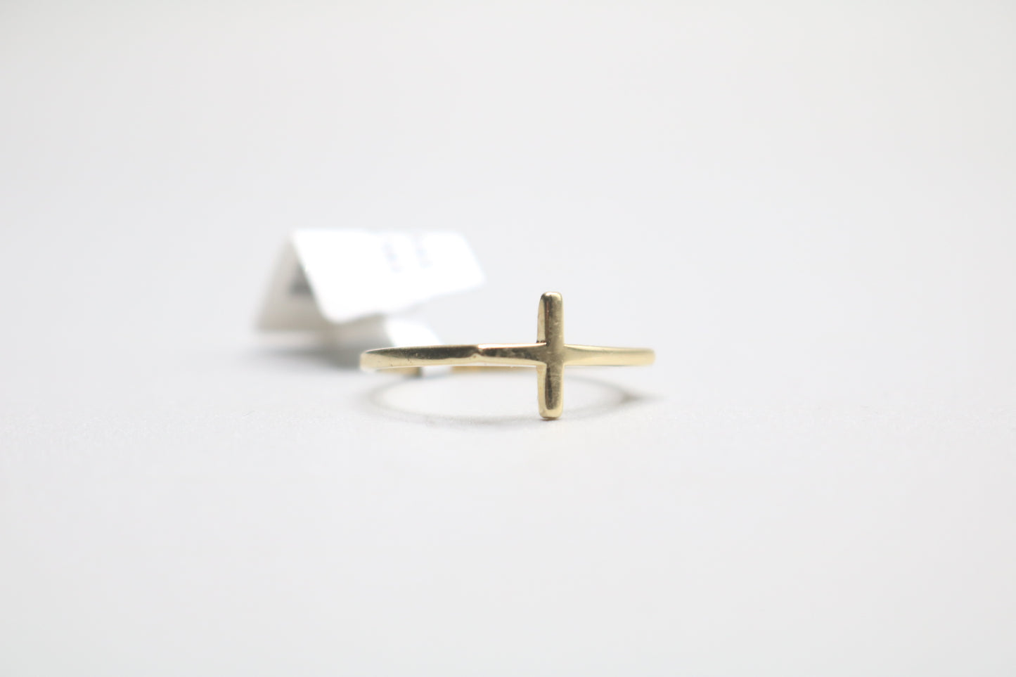 14K Yellow Gold Cross Band Ring (Size 6 3/4)