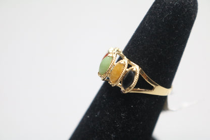 14k Yellow Gold Half Eternity Ring (Size 6 1/4)