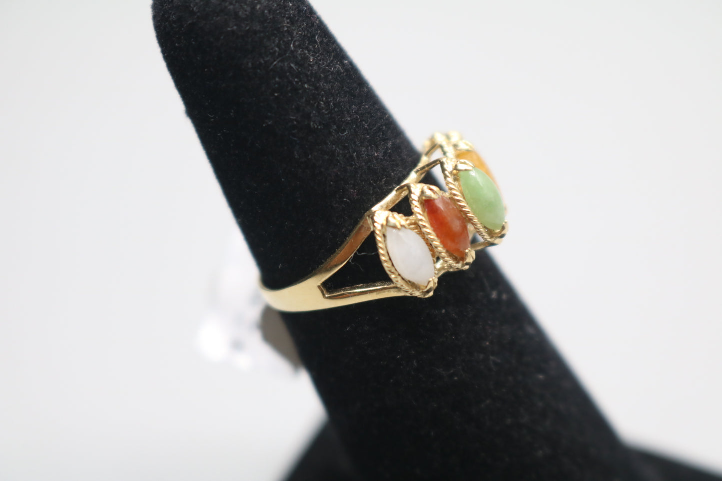 14k Yellow Gold Half Eternity Ring (Size 6 1/4)
