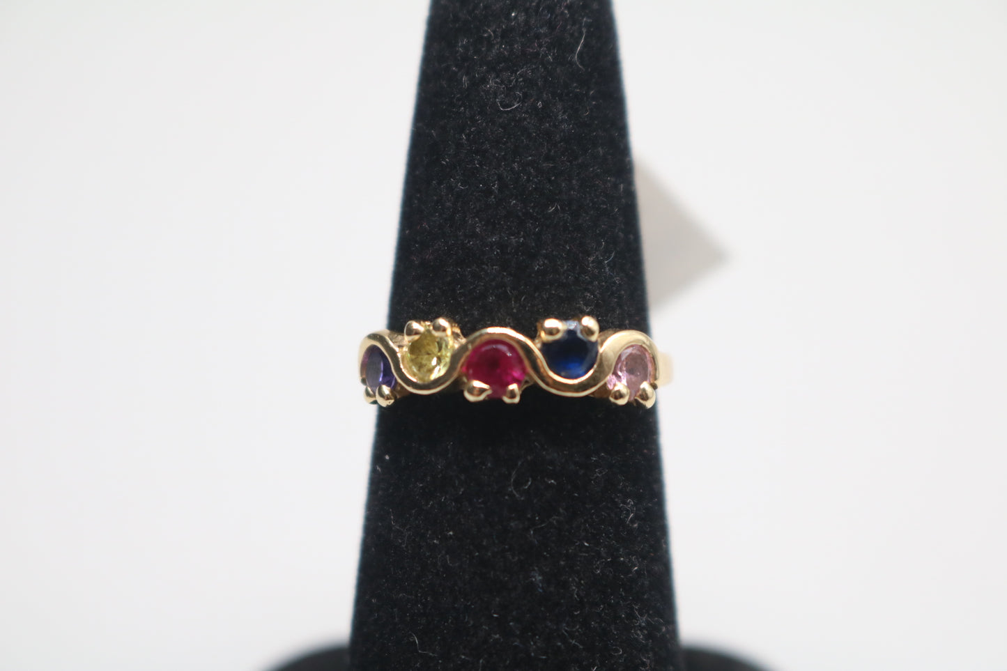 14k Yellow Gold Wave Multi-Color Stone Ring (Size 6 1/4)