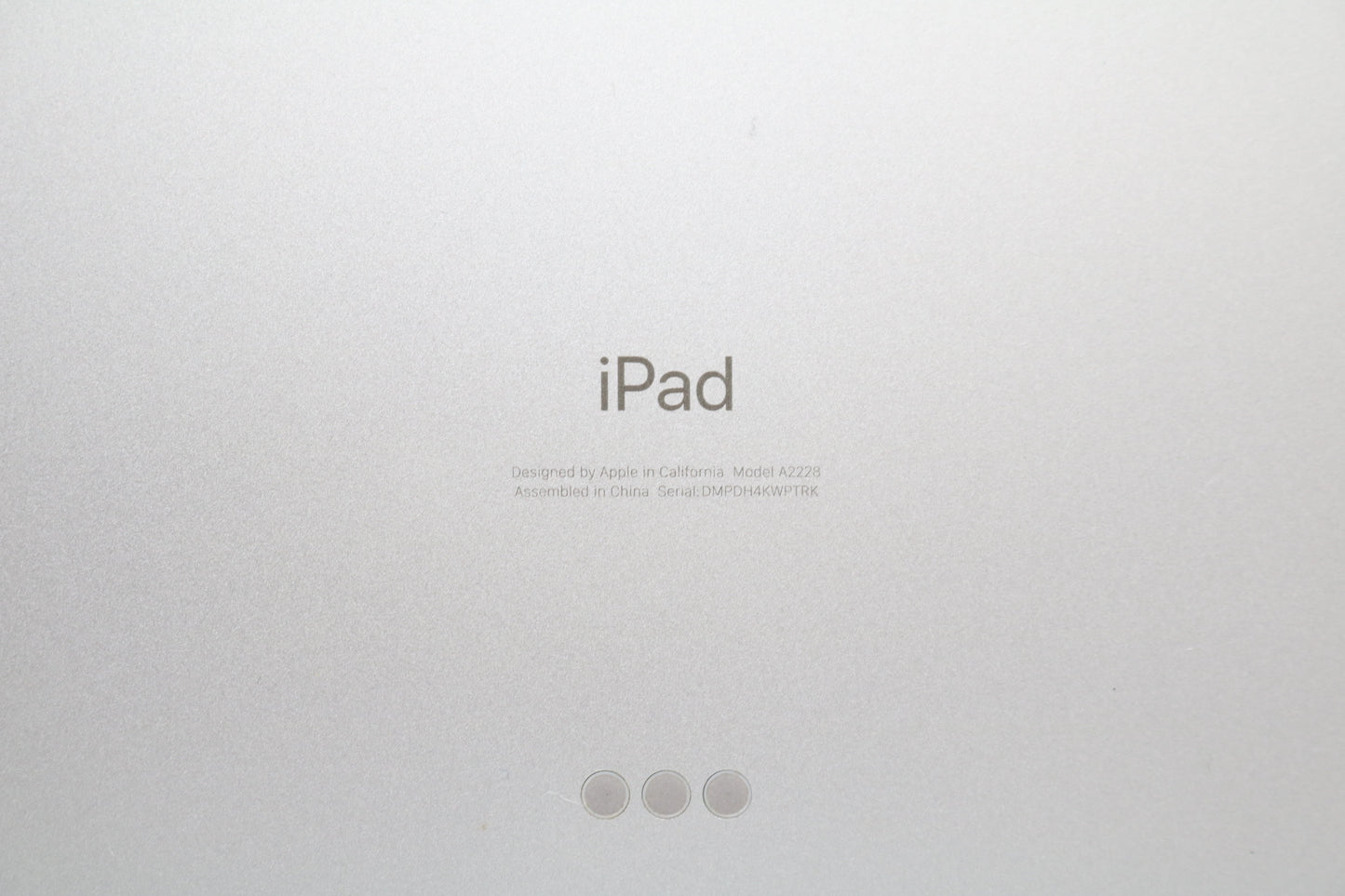Apple A2228 iPad Pro (2nd Generation) 128 GB 11 Inch
