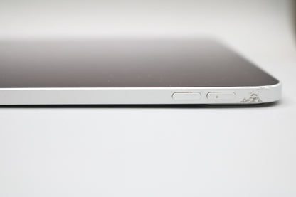 Apple A2228 iPad Pro (2nd Generation) 128 GB 11 Inch