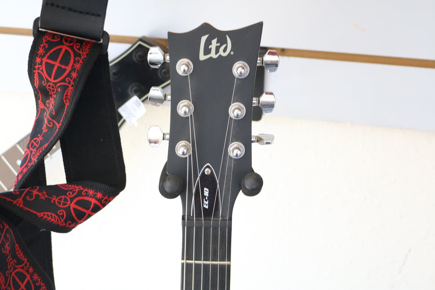 ESP LTD EC-10 Electric Guitar - Satin Black (No Shipping)