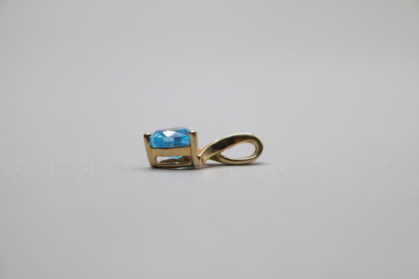 14k Yellow Gold Blue Stone Triangle Charm w/Clear Stones