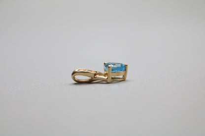 14k Yellow Gold Blue Stone Triangle Charm w/Clear Stones