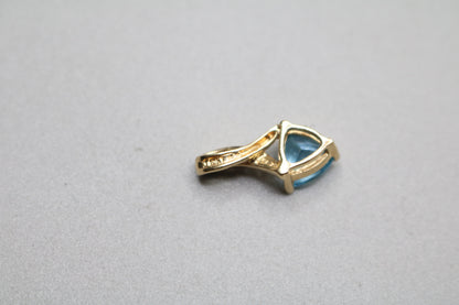 14k Yellow Gold Blue Stone Triangle Charm w/Clear Stones