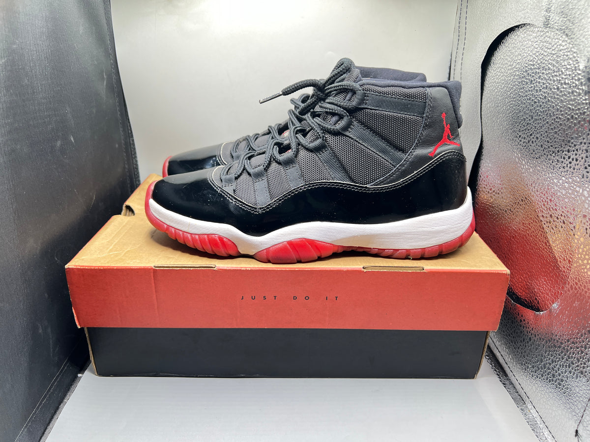 Air Jordan 11 Retro Bred 2019 Release (Size 10)