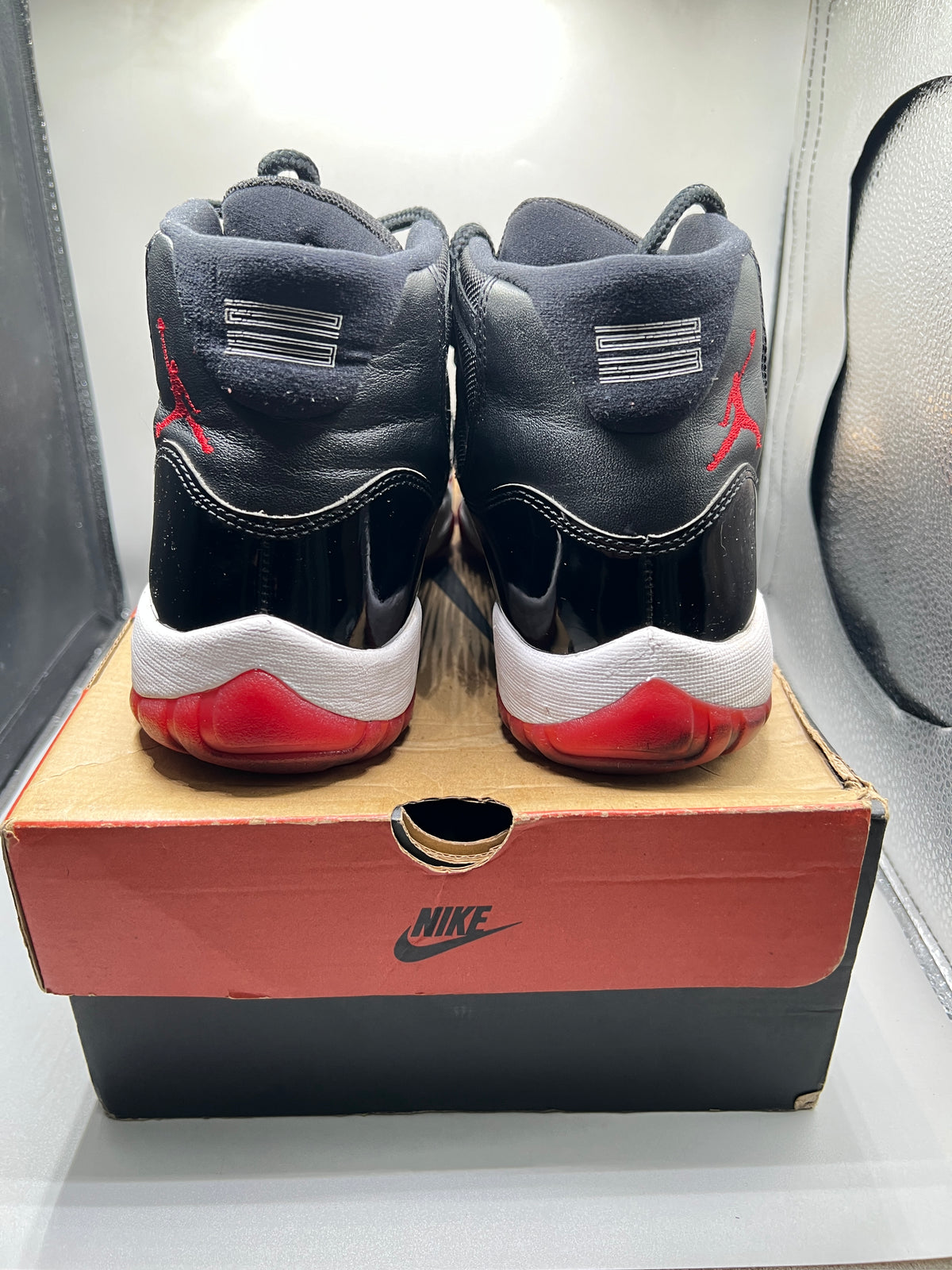 Air Jordan 11 Retro Bred 2019 Release (Size 10)