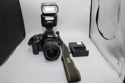 Nikon D5600 N1538 Digital Camera with Nikon 18-55mm Lens and SB-500 Flash