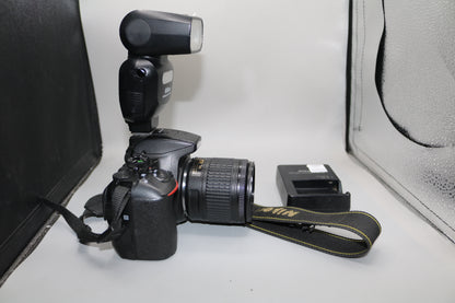 Nikon D5600 N1538 Digital Camera with Nikon 18-55mm Lens and SB-500 Flash