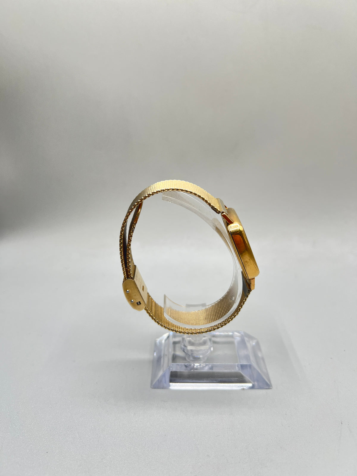 Hamilton Masterpiece 9116 10K Gold Filled Quartz 31mm Watch