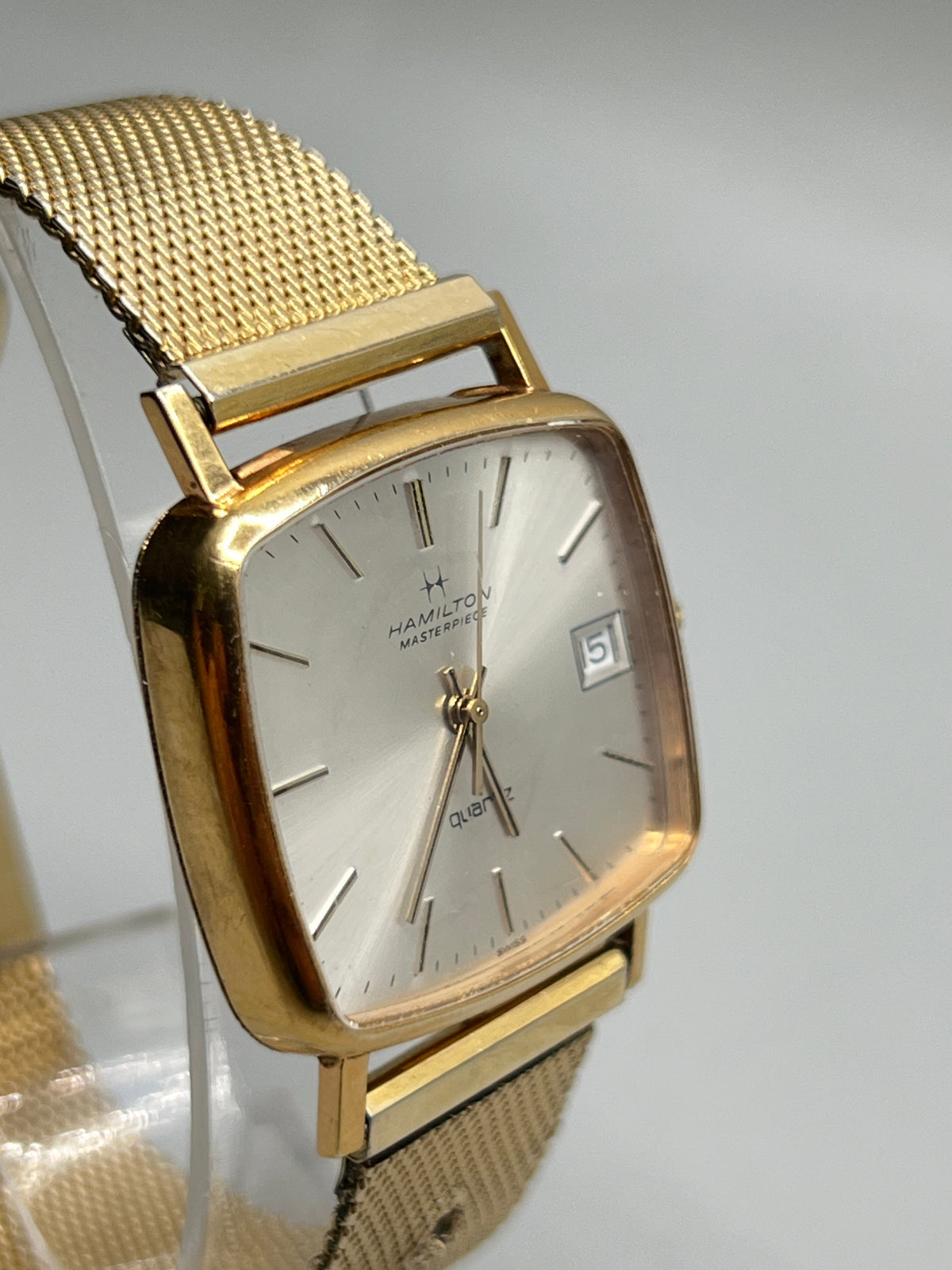 Hamilton Masterpiece 9116 10K Gold Filled Quartz 31mm Watch